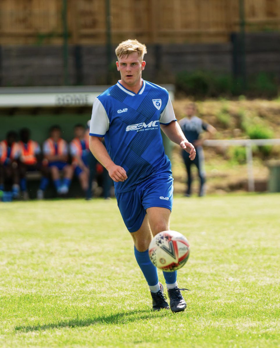Swallownest_fc's tweet photo. Match Day 3 this Saturday!

We are back in action at HOME this Sat!

Swallownest FC
Vs
@Retford_FC 

🕒 3pm KO

📍 Swall Siro S26 4UR

🎟️ Admission
Adults -£6
Over 65 &amp; 16/17 year olds - £4
10 - 15 - £1
U9 - Free

🍟 ☕️ Cafe open
Programmes on sale

Come support local football! https://t.co/ool1FG3tMv
