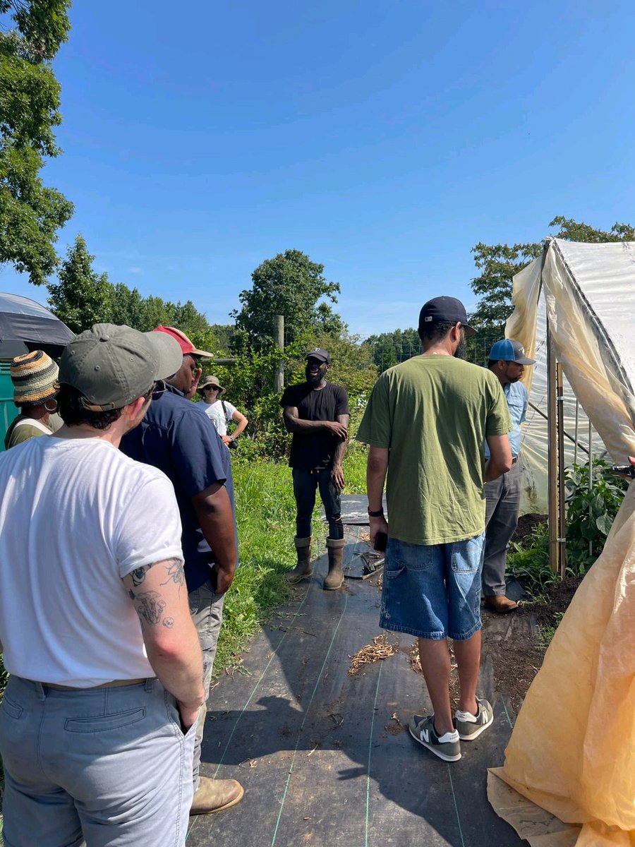 Jomoworks tweet media