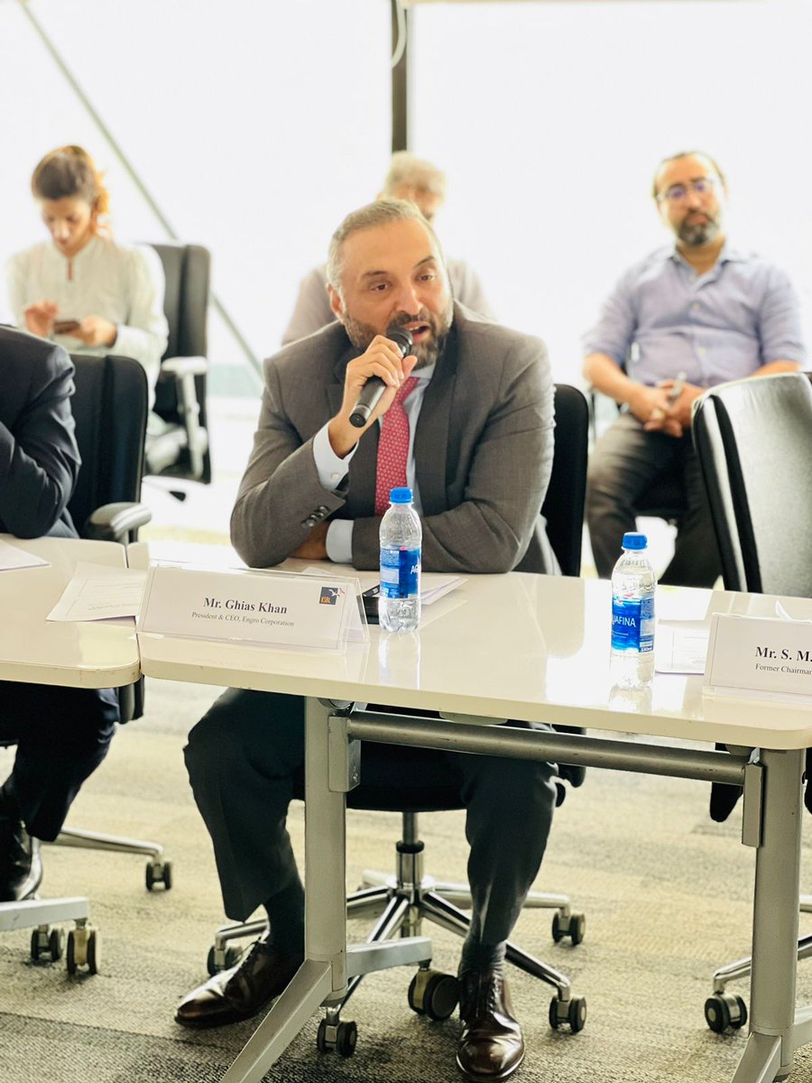 hakeconomics's tweet photo. Highlighting the link between energy prices and export competitiveness, @Ghias_K remarked, "Since we have one of the highest energy tariffs in the region, we have to find those export resources which are less energy intensive." @IPRI_Pak
@ksblpakistan @EngroCorp @AmbDrRaza https://t.co/q7yIrNeJR8