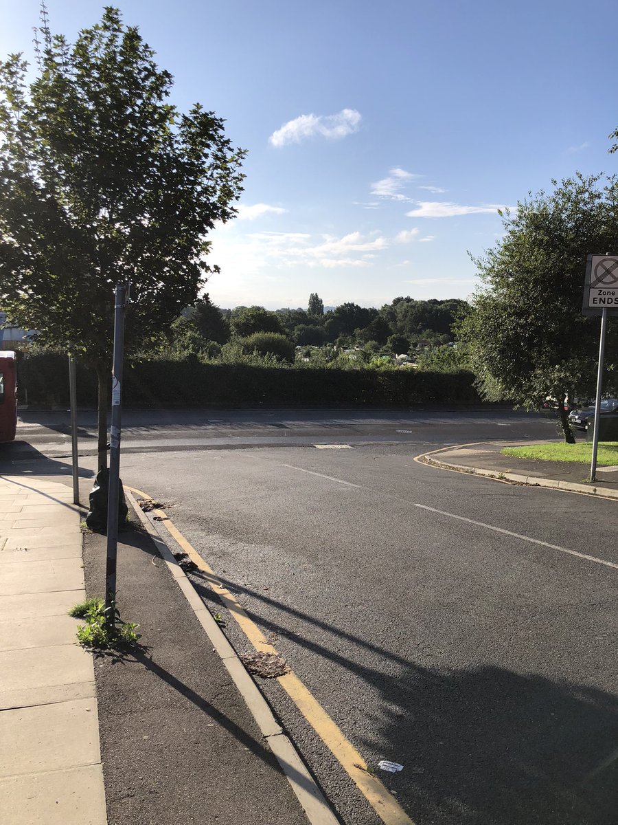 Lovely walking to the station in sunshine this morning. And looking across the allotments towards London. If you zoom in, you can see the Harrow on the Hill steeple in the distance.
#BHActive #WeActiveChallenge #NursesActive