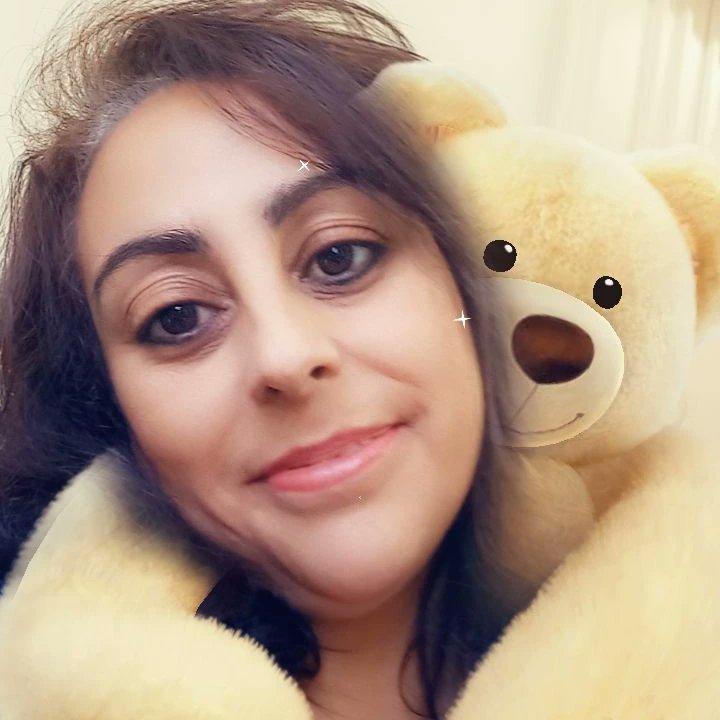 RobbyAguiar's tweet photo. E sou tantas... E sou uma... E transformo meu interior e o reflito no mundo... Celebro o que deve ser celebrado: a vida, a família e os amigos... E bora agradecer a Deus a dádiva de 52 anos: vividos e compartilhados, mas acima de tudo, embalados com amor e esperança sempre!🥳🥂🎂 https://t.co/cH1tUzl8DY