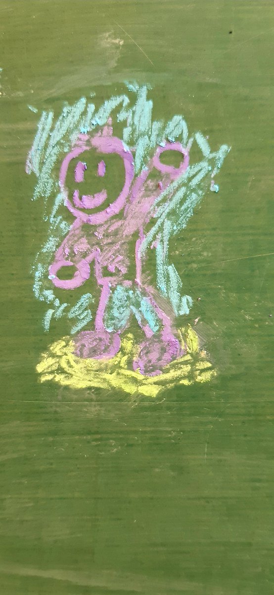 Meisje die niet graag praat maar wel heel goed tekenen kan, laat op mijn krijtbord een portret van mij achter 😋