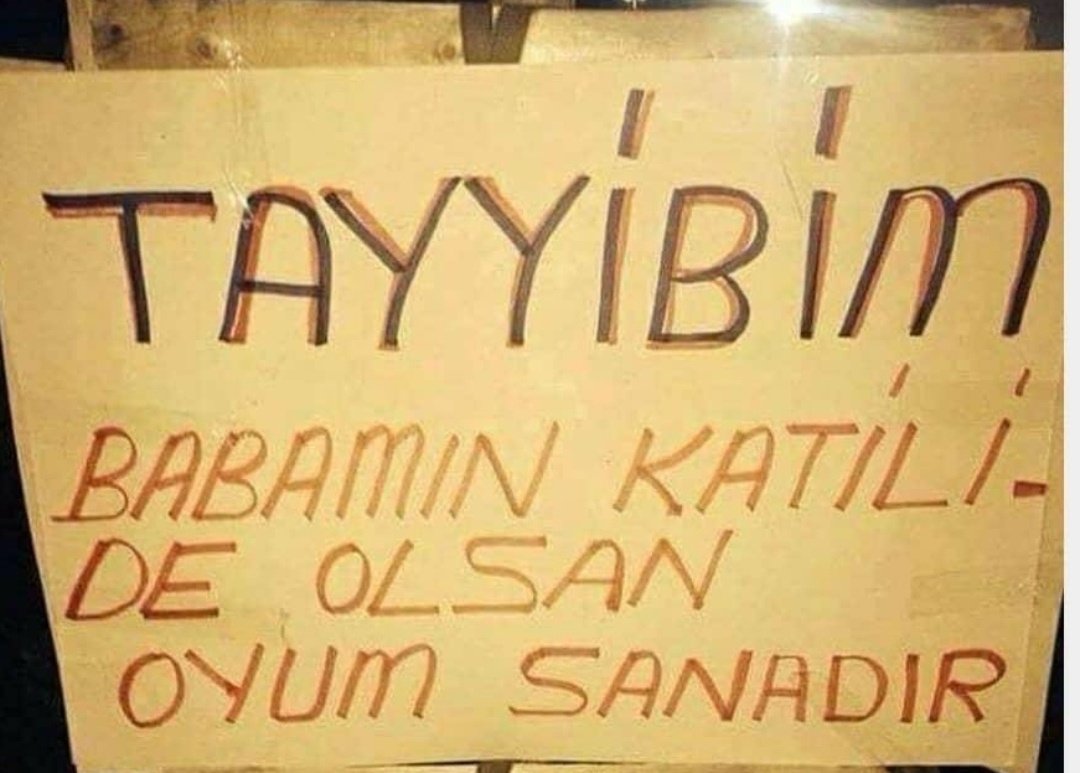 KaranliginKizi7's tweet photo. Doğru Söze Ne Denir ki !?
Aynennn 👍
SUÇ ORTAKLARI OLAN #KAYIP TİRİLYON DAVASINDA #CB OLAN #ABDULLAHGÜL AF ETTİ !?
TAYYİP #BBAKANDI O ZAMAN !?
şimdi !?
ADNAN HOCA #MÜRİDİ OLAN OĞLU #BABASININ İZİNDEN GİDİYOR !?
SERVETİNE #SERVET KATIYOR !? https://t.co/mr5lw2ldwm