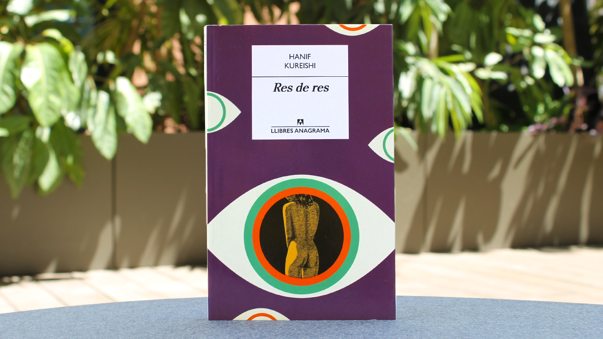 AnagramaEditor's tweet photo. Riallades i desolació són els ingredients d’una indagació visceral en les misèries i les quimeres de la vida contemporània.
👉 Comença a llegir #ResDeRes, de Hanif Kureishi, traduït per Marta Pera Cucurell. #LlibresAnagrama
https://t.co/8XX3DU45vQ https://t.co/cXfK8Z5zE3