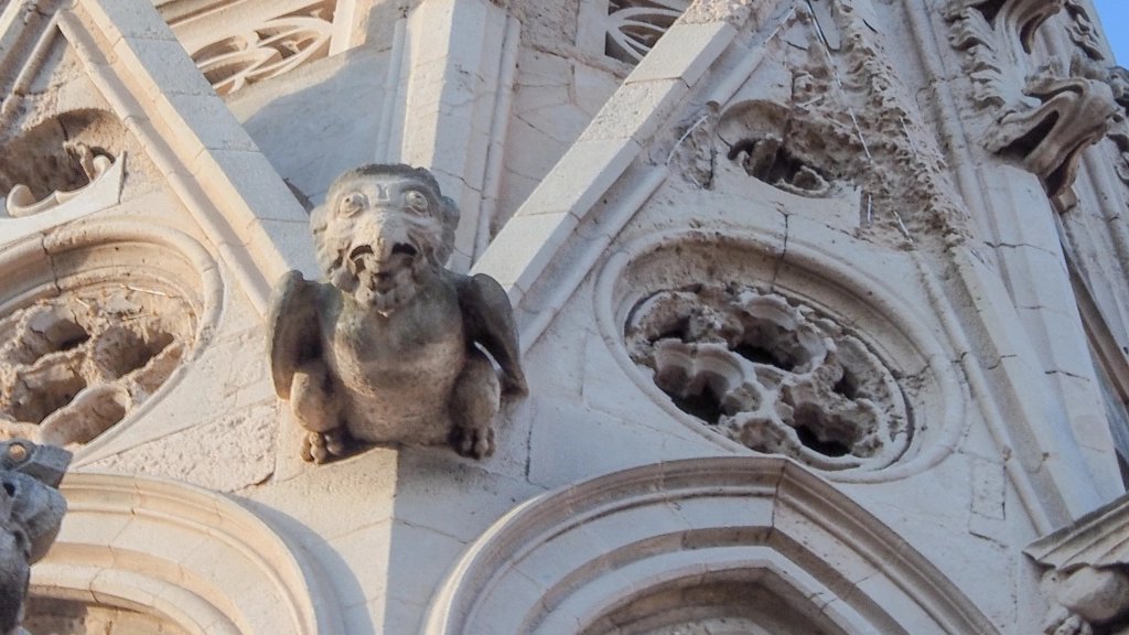 Piratas y corsarios, animales fantásticos… 🏴‍☠️🐲si viajas a Palma en familia, <a href="/pekesmallorca/">descubre mallorca</a> te propone las rutas perfectas para descubrir Palma de una manera diferente y divertida 😀

pekesmallorca.com/tag/ruta/

#VISITPALMA

📸pekesmallorca