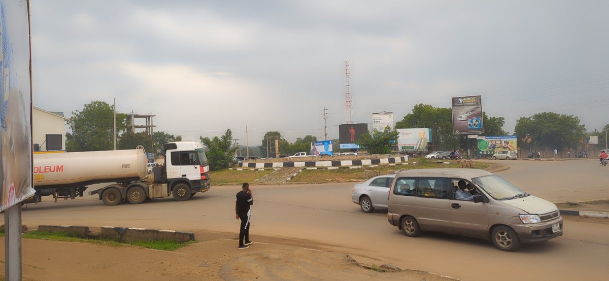 ACF_SouthSudan's tweet photo. ACF_IMC_CARE ECHO consortium has put up a billboard as part of the World Breastfeeding Week celebration at the busiest spot in Juba, South Sudan. #letsMakeBreastfeedingWorkAtWork #WorldBreastfeedingWeek2023 https://t.co/F7k4MkddHH