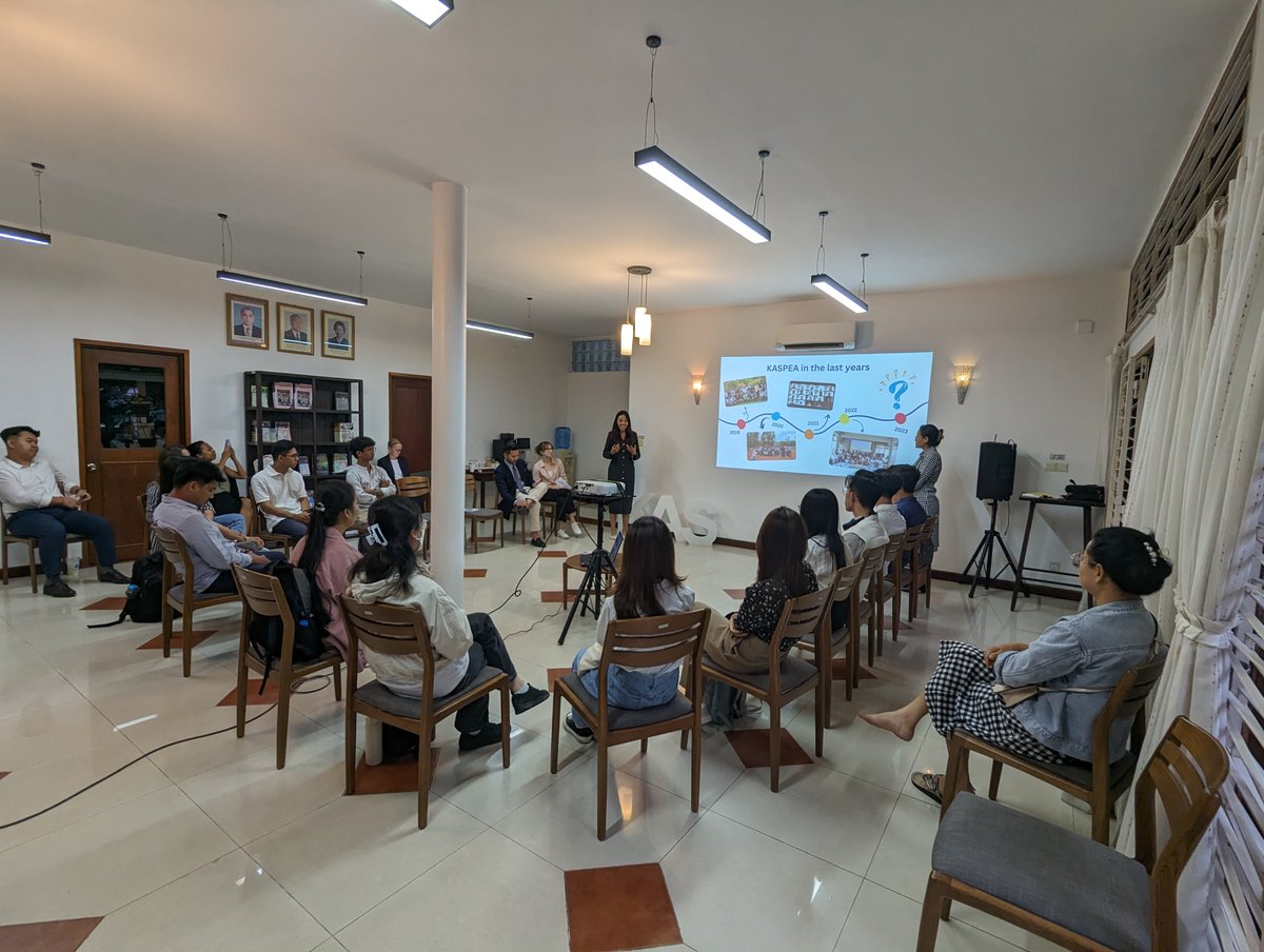 KAScambodia's tweet photo. Yesterday, together with Banteay Srei and @Politikoffee, we welcomed and onboarded successful applicants to the KAS-Political Empowerment Academy 2023 cohort. These promising youths will attend the four-day program from August 17-20, 2023. 
#KAS4YouthEmpowerment #KASPEA2023 https://t.co/ankMf8CSyD