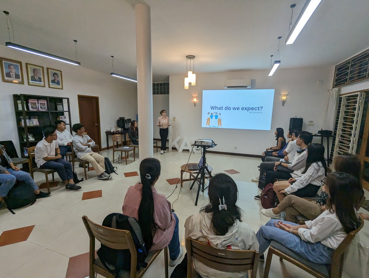KAScambodia's tweet photo. Yesterday, together with Banteay Srei and @Politikoffee, we welcomed and onboarded successful applicants to the KAS-Political Empowerment Academy 2023 cohort. These promising youths will attend the four-day program from August 17-20, 2023. 
#KAS4YouthEmpowerment #KASPEA2023 https://t.co/ankMf8CSyD