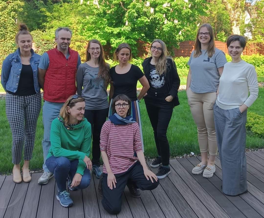 Fundacja_Viva's tweet photo. Zakończyła się właśnie kolejna, już 9. Szkoła Fundraisingu FAOO, w której braliśmy udział!
Nasza specjalistka Justyna Maras, za swoją pracę i zaangażowanie otrzymała nagrodę pieniężna na dalszy rozwój fundraisingu
#faoo #fundraising https://t.co/wwJe0jgx1c