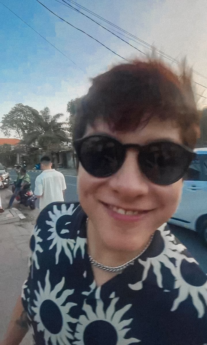 archtkennuggets's tweet photo. LUH, ANG GWAPO!!! @imdanielpadilla 😭✨ https://t.co/2NiVoJRrWb