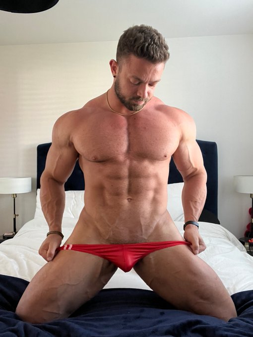 https://t.co/2cmHLfUIh4 ❤️ https://t.co/bldy3twtev<a href="/tag/humpday"class="tags"><span>#humpday</span></a>