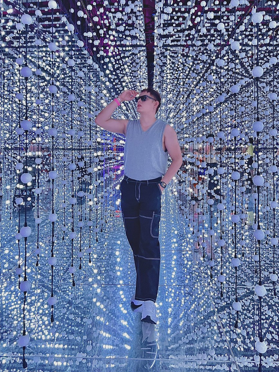 iamrommelgalido's tweet photo. Fun . It never asks how old you are #bubbleworld 🫧 https://t.co/1bRoVGLOGF