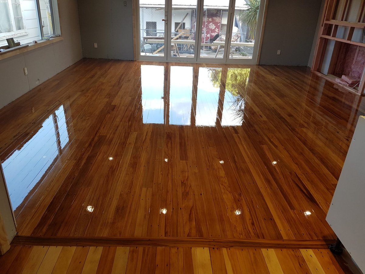 sam66137's tweet photo. Experience the allure of polished timber floors with Top Tier Flooring Solutions! Our exceptional services bring out the true beauty of timber, elevating your space to the next level. 🌟🏢 #TimberFlooring #FloorPolishing #InteriorDesign https://t.co/1imbHqlFlD
