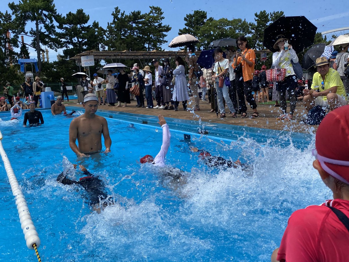 hamaderasuiren's tweet photo. 今日はハマスイ授業参観でした！
保護者の方に熱心に見ていただきました！ https://t.co/3FeCe4GAMg