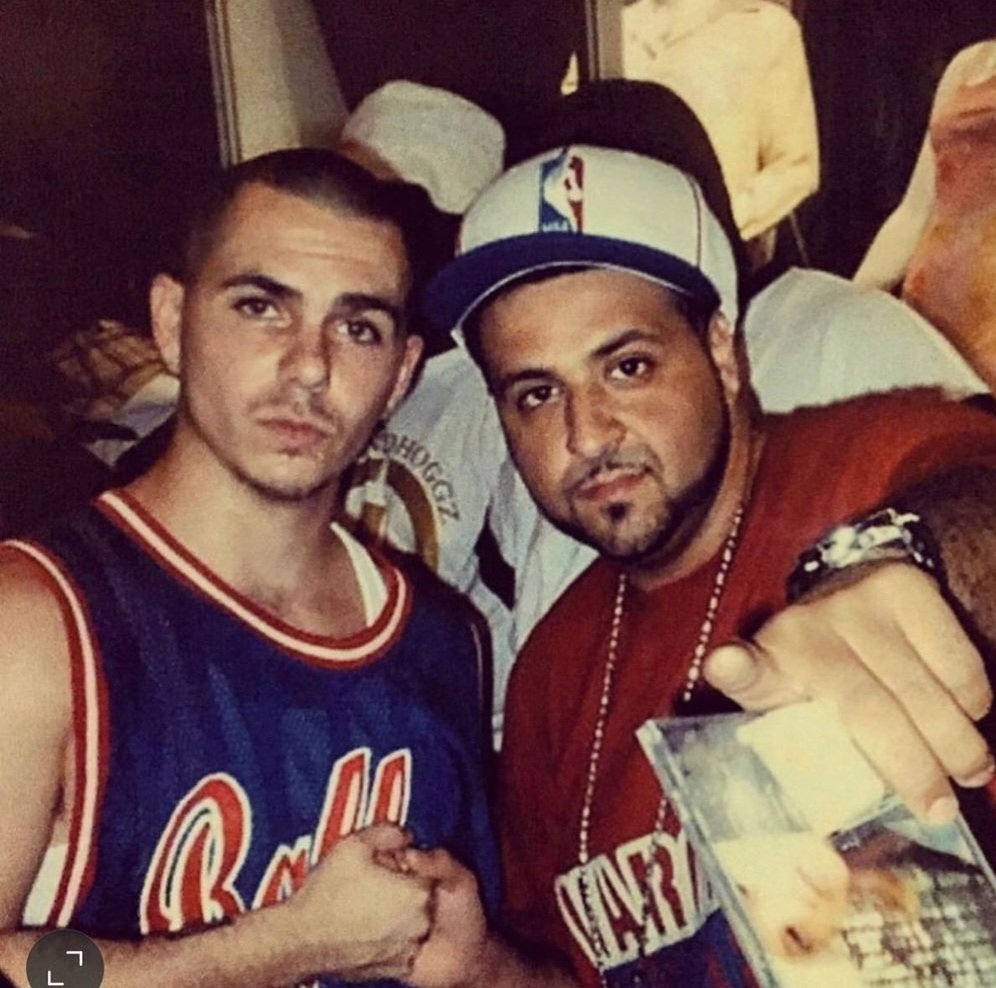 vibe927miami's tweet photo. #HipHopHistory: This month #19years ago, Miami's own #Pitbull released his debut album #MoneyIsAMajorIssue feat. singles "Culo", "Toma" &amp; "#DammitMan" with #Piccalo, and #LilJon &amp; #DiazBrothers as executive producers. #classichiphop #dadecounty #miamilife #djkhaled #miamihiphop https://t.co/C4SGDjCW1I