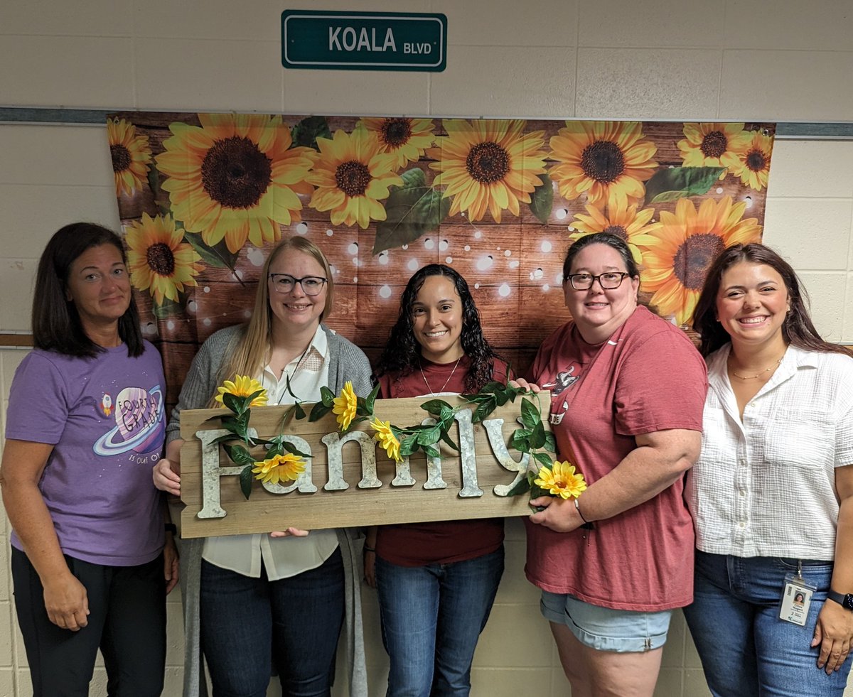 4TH Grade at Kuehnle is..
Planting Seed. Growing Leaders.

#KleinFamily

 <a href="/KuehnleKISD/">Kuehnle Elementary</a> <a href="/KleinISD/">Klein ISD</a>