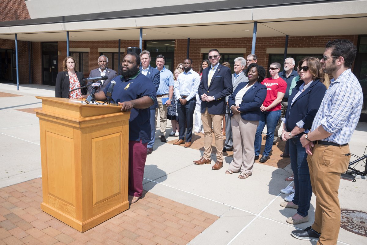 RepHarris's tweet photo. Had a great @PADemPolicy hearing yesterday in @RepTakac's district to discuss issues facing rural schools. So many are the same issues facing all students around the state. @PaHouseDems will work to solve these issues and create an equitable system of education for PA. #LetsWork https://t.co/Tq1Aojug6E