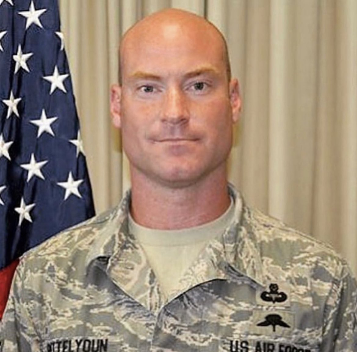 op_hawkeye's tweet photo. 8.3.2015 ~ TSgt Marty Bettelyoun πΊπΈ
#OpHawkeyeRemembers #MartyBettelyoun #22ndSTS #321STS #24thSOW #720thSOS #CCT #combatcontroller #FirstThere
π https://t.co/9wJGh0w1Kn
π https://t.co/8dVBxD5Xe2
π https://t.co/Yl82tdcCTp
π° https://t.co/IuMPQbjDww
π₯ https://t.co/JyW1HQqszj https://t.co/rBeyp4m4nP