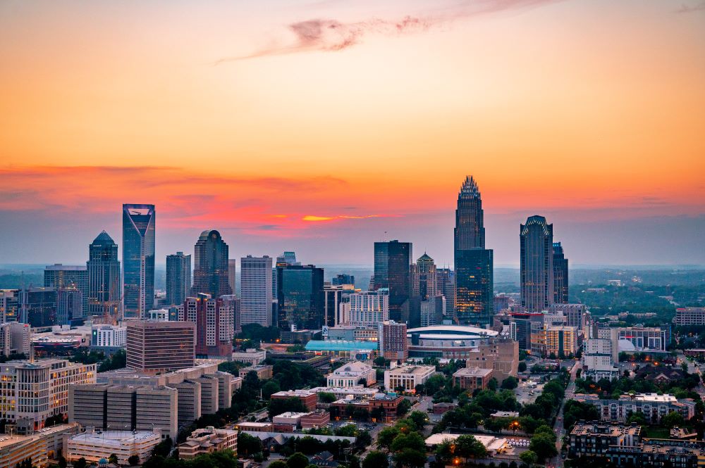 Danny Hill - First Choice USA (@dannyhill_fcs) on Twitter photo Title: FTL Sales Exec.
Location📍: #Charlotte, NC
Experience: FTL #Brokerage
Salary: $65,000 - $75,000 + Coms + Bonuses + Benefits
Contact me:
✉️ - danny.hill@firstchoiceuk.com
☎️ - 980-985-9880
- DannyHill_FCS
#FCS #Freight #supplychain #salesjobs #hiring #CLT #imhiring #NC Title: FTL Sales Exec.
Location📍: #Charlotte, NC
Experience: FTL #Brokerage
Salary: $65,000 - $75,000 + Coms + Bonuses + Benefits
Contact me:
✉️ - danny.hill@firstchoiceuk.com
☎️ - 980-985-9880
- DannyHill_FCS
#FCS #Freight #supplychain #salesjobs #hiring #CLT #imhiring #NC