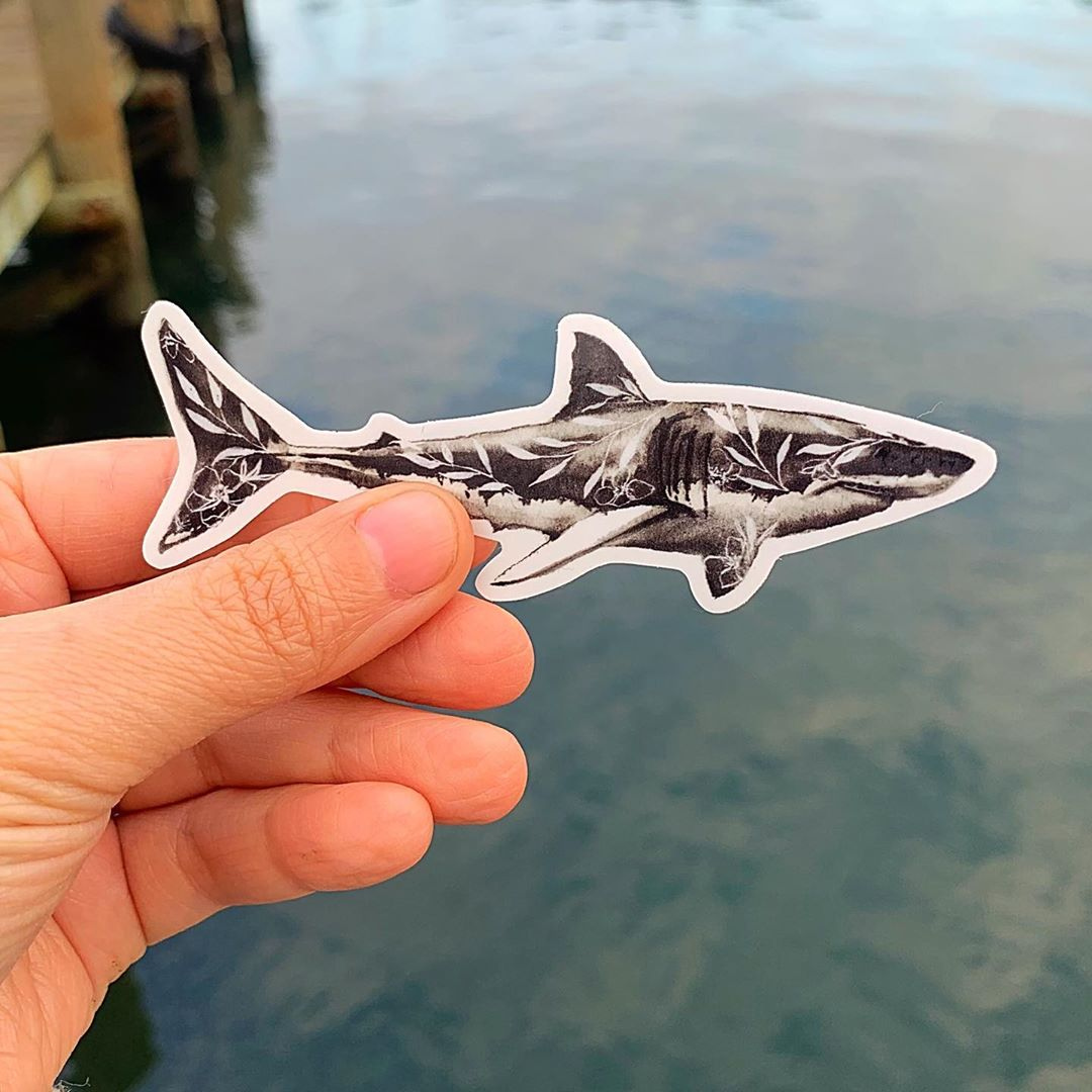stickerbeatinc's tweet image. 🦈 Making a splash with these new shark stickers! 🌊

#stickerbeat #stickers #sticker #stickerart #slaps #decals #illustration #stickerbomb #vinyl #digitalart #print #stickerslap #artistsoninstagram #vinylstickers #procreate #illustrator