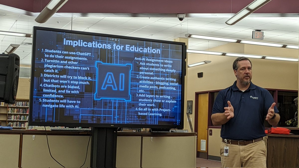 SuperEdTechMan's tweet photo. Learning more about the implications of #AI for Education with @tnedtech https://t.co/zXg88xSr1P