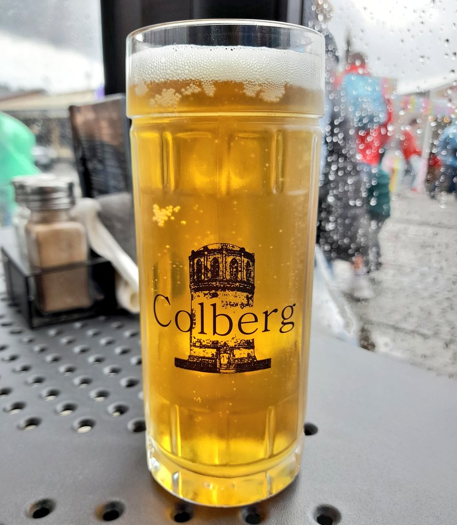 JanSuch6's tweet photo. Místní světlé pivo
#Colberg https://t.co/JjZO1g0Irn