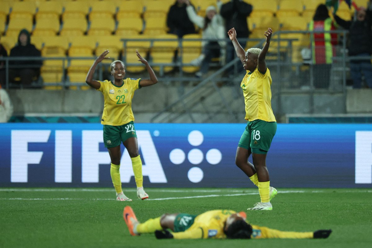 WGolazo's tweet photo. This is is the first time ever three African teams have qualified for the knock out stage of a Women's World Cup 

South Africa 🇿🇦
Nigeria 🇳🇬
Morocco 🇲🇦 https://t.co/gLX0nuWwnE