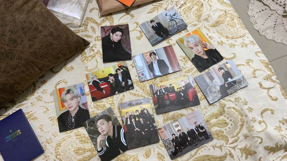 jjkoldvel's tweet photo. VENDA/VENDO BTS 

• Proof incompleto 110,00 (frete incluso) 
• Combo de cards de Permission To Dance 70,00 (com frete) 

📌Venda urgente! https://t.co/d5NcR1lvR0