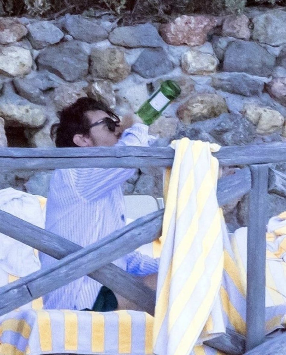 F91KLORE's tweet image. non aggiungo altro