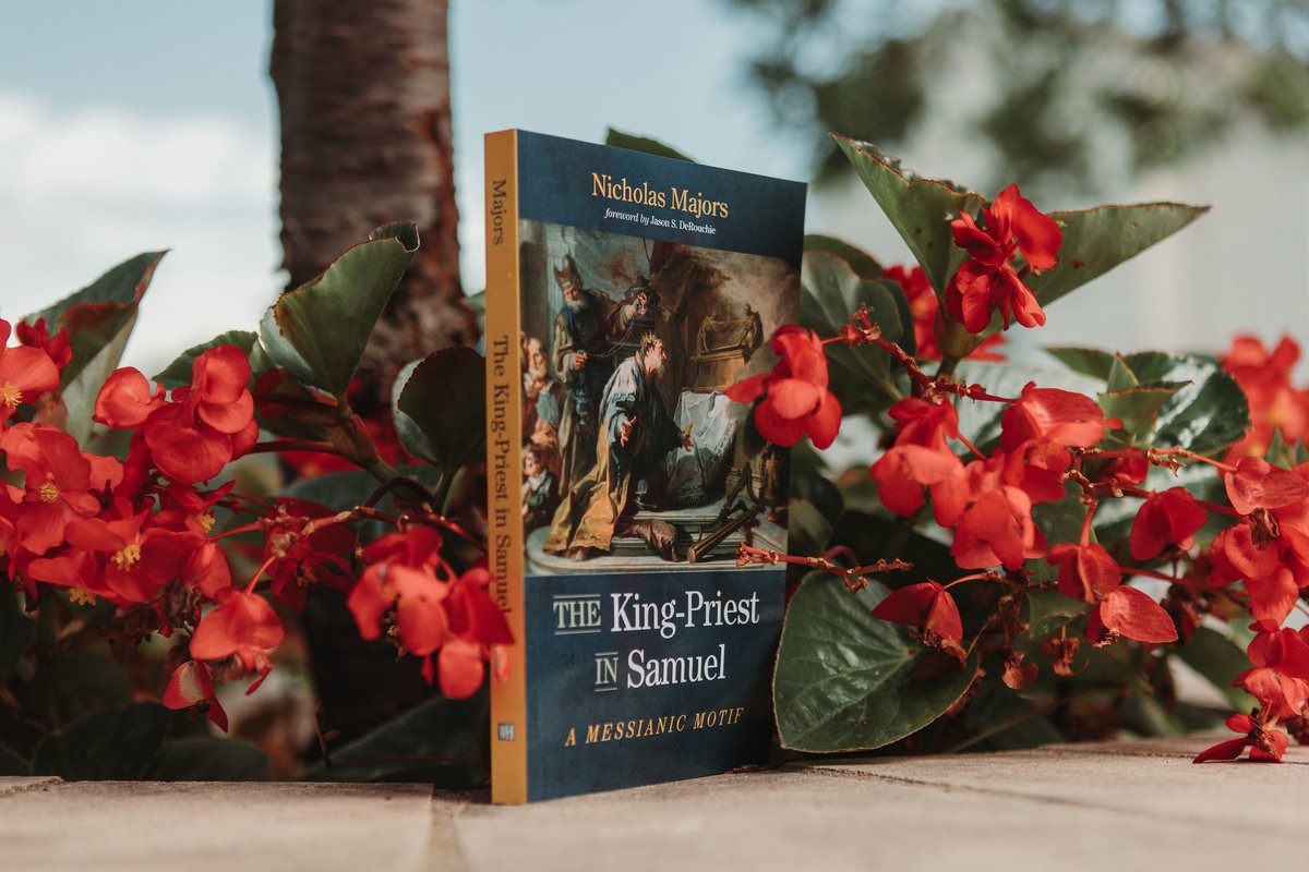 📚 BOOK GIVEAWAY 📚 

Dr. Nicholas Majors currently works as an adjunct professor for <a href="/MBTS/">Midwestern Seminary</a> and <a href="/my_ccu/">Colorado Christian University</a>. His dissertation, "The King-Priest in Samuel", got published this year with <a href="/wipfandstock/">Wipf and Stock Publishers</a>.

To celebrate, we're giving away a free copy!

Enter to Win:  like 💙  +  retweet 🐦