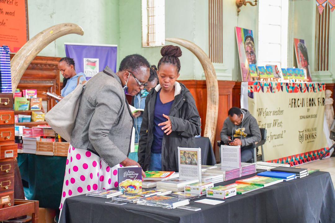 IbuaPublishing's tweet photo. Jambo Nairobi! We are in the area. At the #AfricanBookFair, an initiative of @SomaNamiBooks. Find our table and get books by @tinabutegwa, @IvyQxy and @RTFBookUganda https://t.co/VKSyMzjRb9