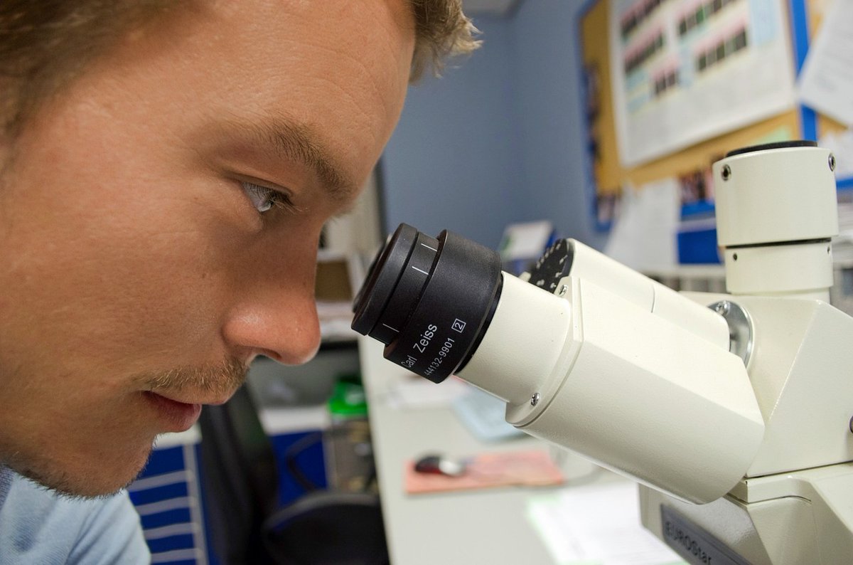 MEResearchUK's tweet photo. With new projects announced &amp; more to come, ME Research UK knows the direction &amp; integrity of our projects are very important to supporters  &amp; so we share the principles we look to when assessing new applications.  https://t.co/zQkNxWLnmB  #researchs #MECFS https://t.co/X9qzELYk4t