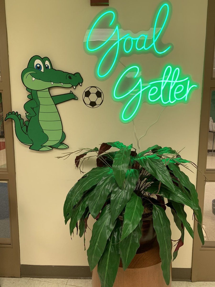 Lake Trafford Elem tweet media