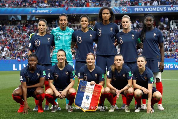 الفريق الافريقي عفوا الفرنسي دجاجات فرنسا ستقابل لبؤات الاطلس..ههه
ايوا يا اللبؤات جاء وقت الانتقام للاسود قبل ما يجي عمو ماكرون ويضور مع الحكمات ...ههههه