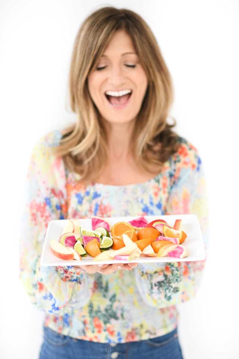 Come over to Beantown Kitchen for a LIVE Cooking Class for Lunch or Dinner! 

Are you in New England and looking for a unique date night idea?
Or a fun night out with friends? 
Or a thoughtful gift for a friend or loved-one?

Full post:  instagram.com/beantownkitche…