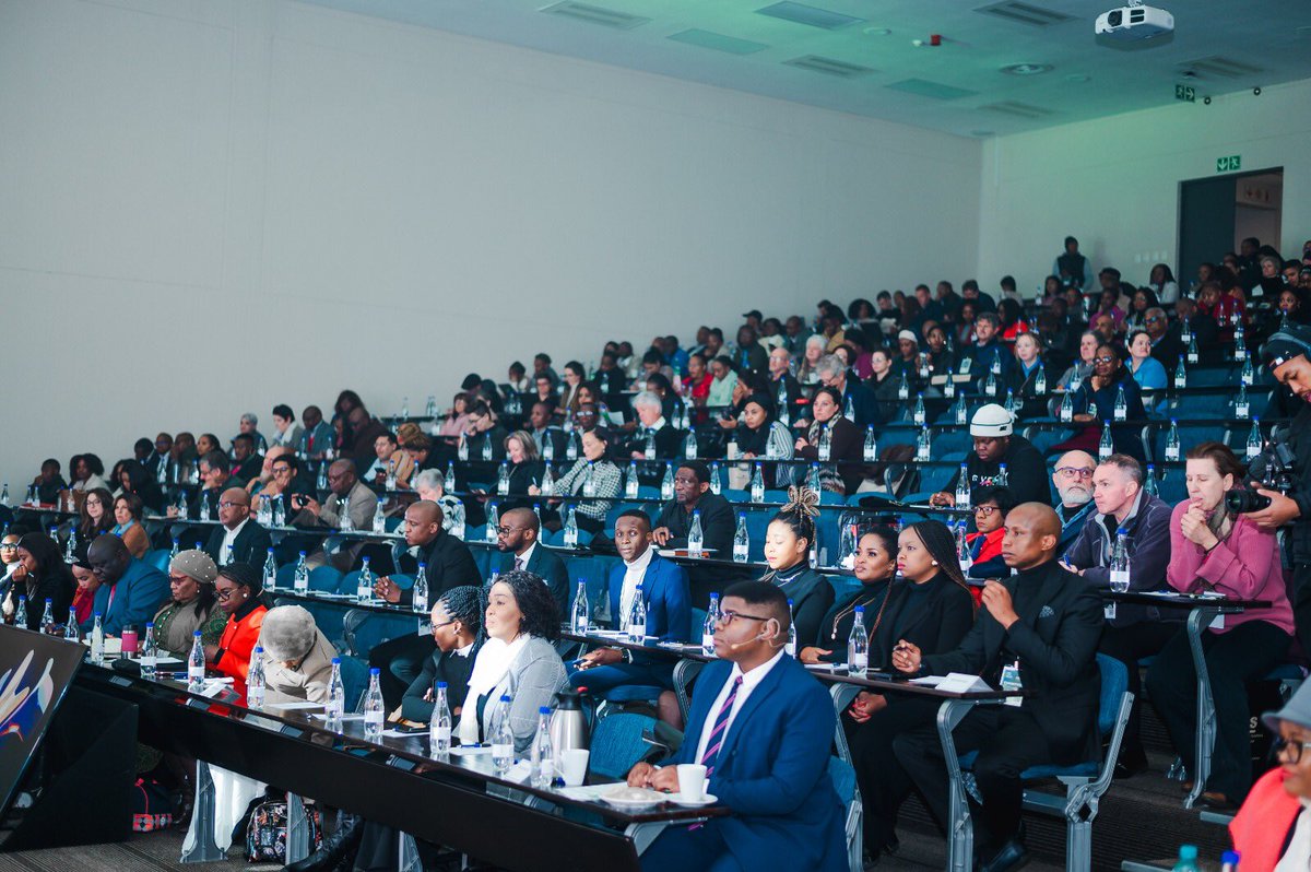 TheGeopol's tweet photo. News Anchor Thembi Mrototo 
@ThembiMrototo hosting the 2023 Community Schemes Ombuds Indaba.

#property #CSOSConnect
#CSOSindaba2023 https://t.co/mLeWPBymag