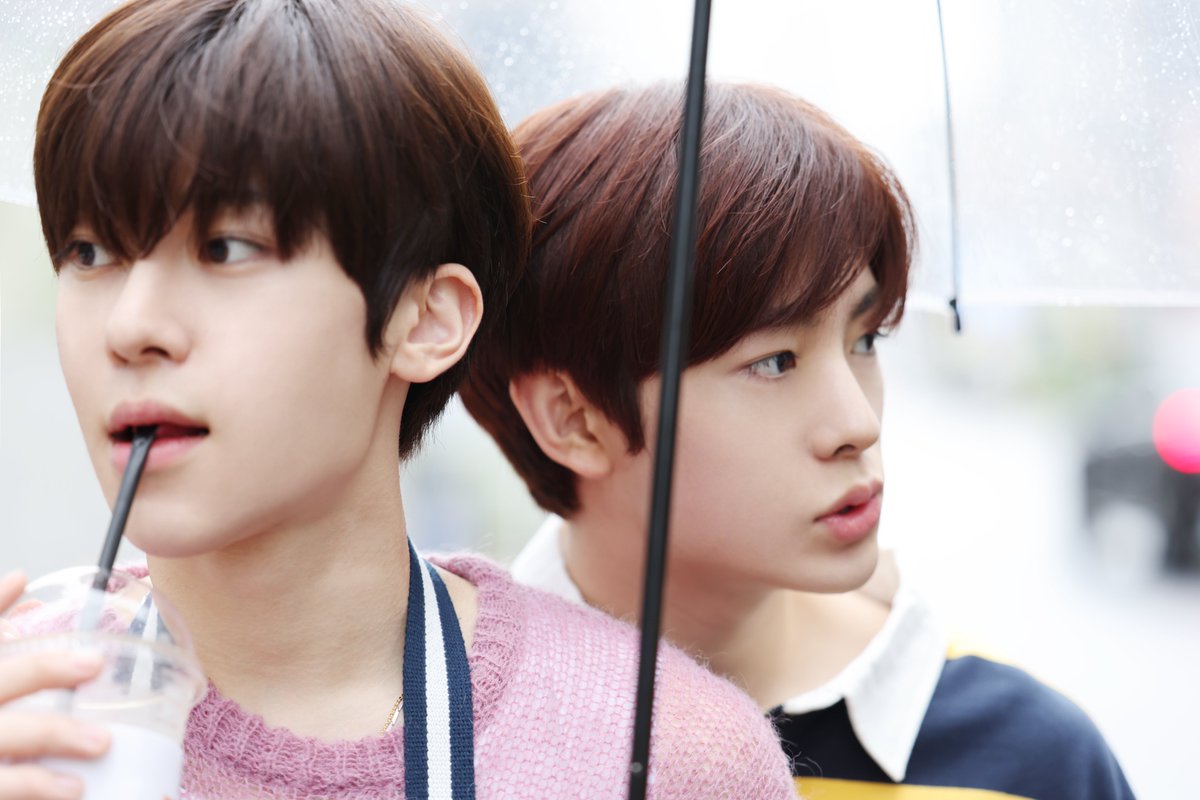 smrookies's tweet photo. YUSION in the rain
🍩🧋🌧️🫧🍀📷

#유우시온 
#유우시 #YUSHI #시온 #SION
#SMROOKIES #SR23B 

#NCTUniverse #NCTUniverse_LASTART  #LASTART https://t.co/Vcipo43A5j