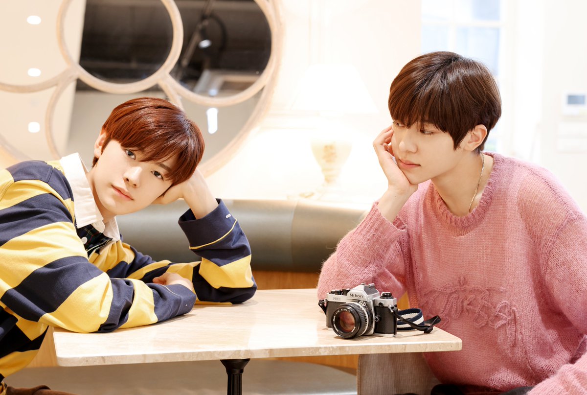 smrookies's tweet photo. YUSION in the rain
🍩🧋🌧️🫧🍀📷

#유우시온 
#유우시 #YUSHI #시온 #SION
#SMROOKIES #SR23B 

#NCTUniverse #NCTUniverse_LASTART  #LASTART https://t.co/Vcipo43A5j
