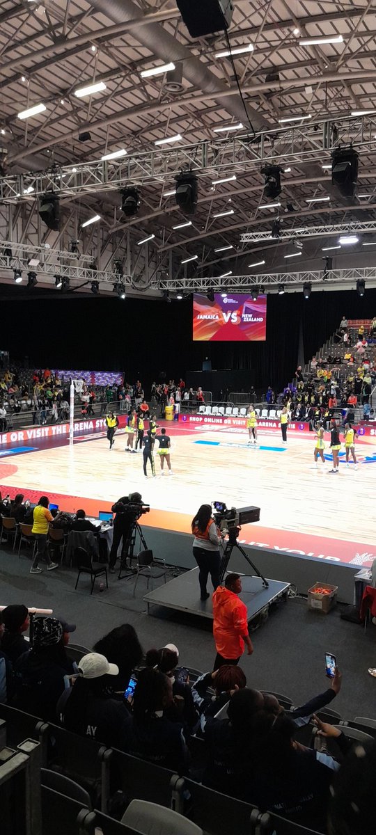 buntumatole's tweet photo. Next game Newzealand vs Jamaica coin toss done and ladies are warming up for the game.#NetballWorldCup2023 #NWC2023 https://t.co/4JrBdDfH00