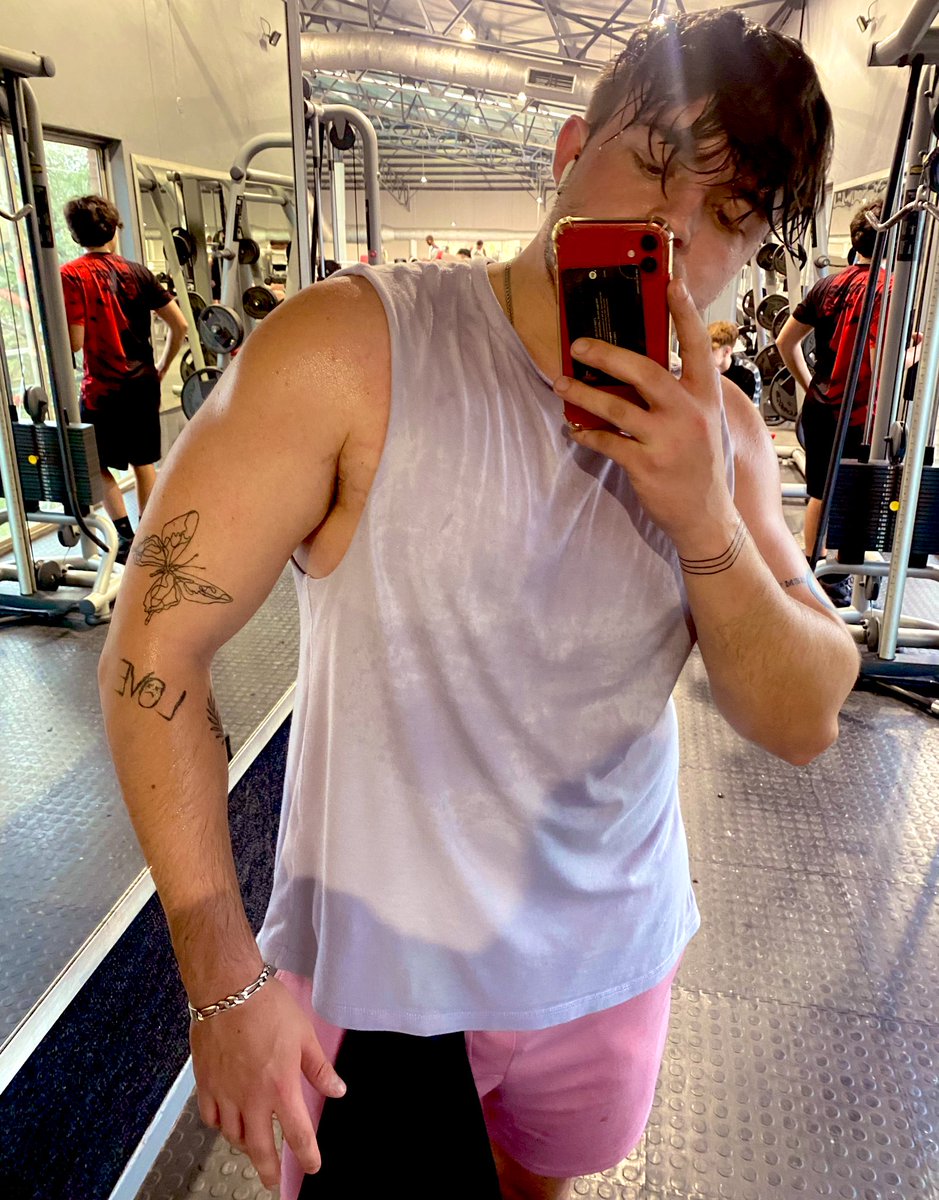 Digi (Delusional) tweet media