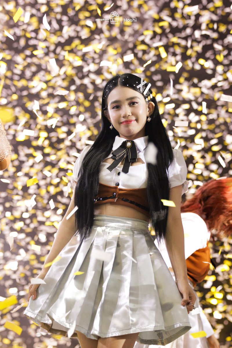 HoshiNoFilm's tweet photo. ＬＡＳＴ　ＵＰ　ｆｒｏｍ
ＭＮＬ４８　ＳＥＴ　🫠
※ concert primary objective 🤭 ※

【#MNL48Jem】kami-oshi kowntent
『PPOPCON MANILA 2023』Concert

🗓️ 07.16.2023
📍 Araneta Coliseum 

MNL48 PPOPCON MANILA 2023
#MNL48PPOPCON2023 #MNL48
@mnl48official #PPOPCONMANILA2023
#PPOPRISE https://t.co/TOQedgSMrc