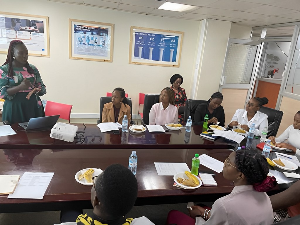 IpsosUganda's tweet photo. In July, we conducted a one-day training to mass communication students from @UCUniversity on media research, monitoring &amp; other solutions we offer. The session was led by our team of experienced professionals, including, Ms.@NkwanziVirginia, Ms.@Carol_Wanyonyi, &amp; Ms.@annagkedi. https://t.co/0ef5r69OUw