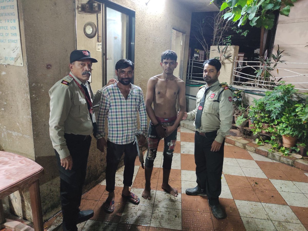 ChandivaliCCWA's tweet photo. Yesterday's night incident that happened in the Palatial heights society. 
Two truck drivers who park their trucks outside @Vicinia_Society and Palatial heights ( chandivali farm road) were heavily drunk and had a fight among themselves, chasing the other driver. Both of them entered the Palatial Height Society at Chandivali Farm Road, creating a ruckus. 
This illegal parking is causing a law-and-order situation for the nearby societies.  Patrolling police marshals took them to the sakinaka police station. 
We request @MTPHereToHelp and @MumbaiPolice to ensure illegal truck parking is removed from the chandivali farm road.
@Pravinpadwalips . @mashrujeet @HTMumbai @mybmcWardL mark chandivali farm road going towards Sangharsh nagar has no parking zone for heavy vehicles.