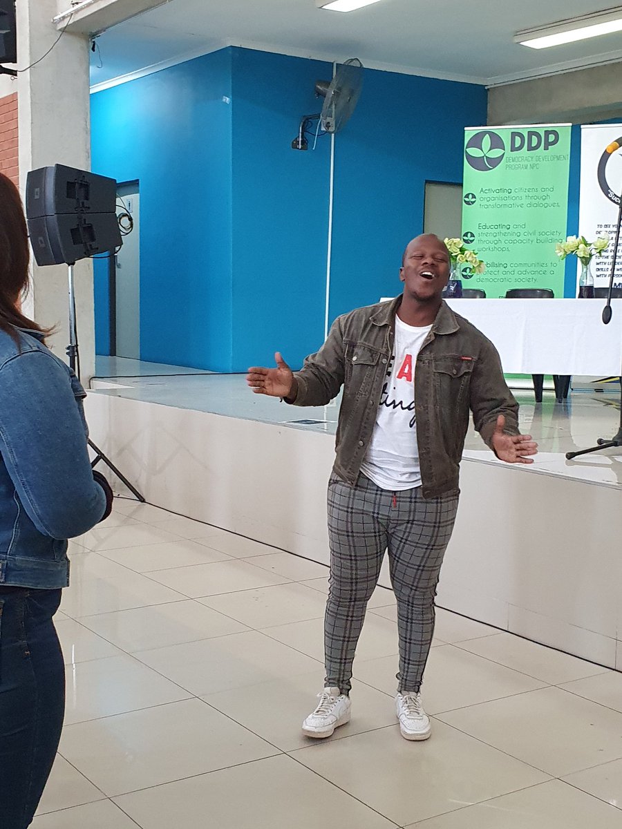 Sphamandla tweet media