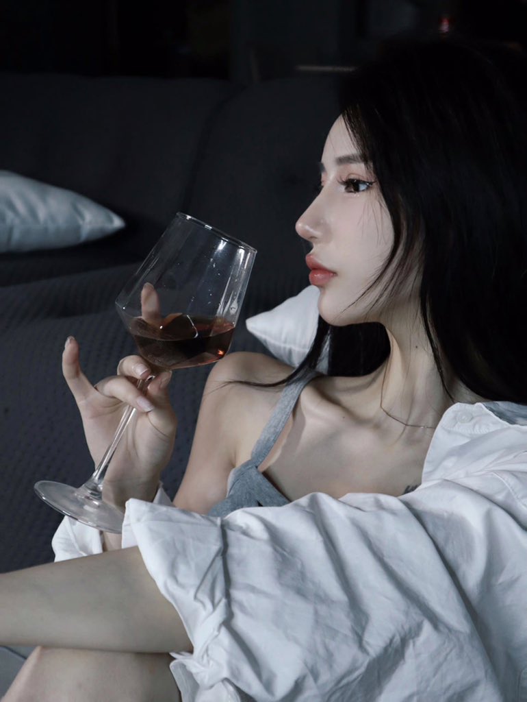 iamlanphier's tweet photo. ♡△▹❥

ᴵ ʰᵒᵖᵉ ᵗʰᵉ ᵈᵃʸˢ ᵃʳᵉ ᶜˡᵉᵃʳ, ˡᵒᵒᵏⁱⁿᵍ ᵘᵖ ᵃⁿᵈ ᵐᵉᵉᵗⁱⁿᵍ ᵃʳᵉ ᵗᵉⁿᵈᵉʳ.
但願日子都是清透, 抬頭遇見都是柔情。 ​​​✍✨💞😊

*†*:..。..。..:*†*:..。..。..:*†*:..。..。..:*†*

#story
#Quote
#lanphier
#beautywords
#一句情深的話 https://t.co/jn4ieJVtH0