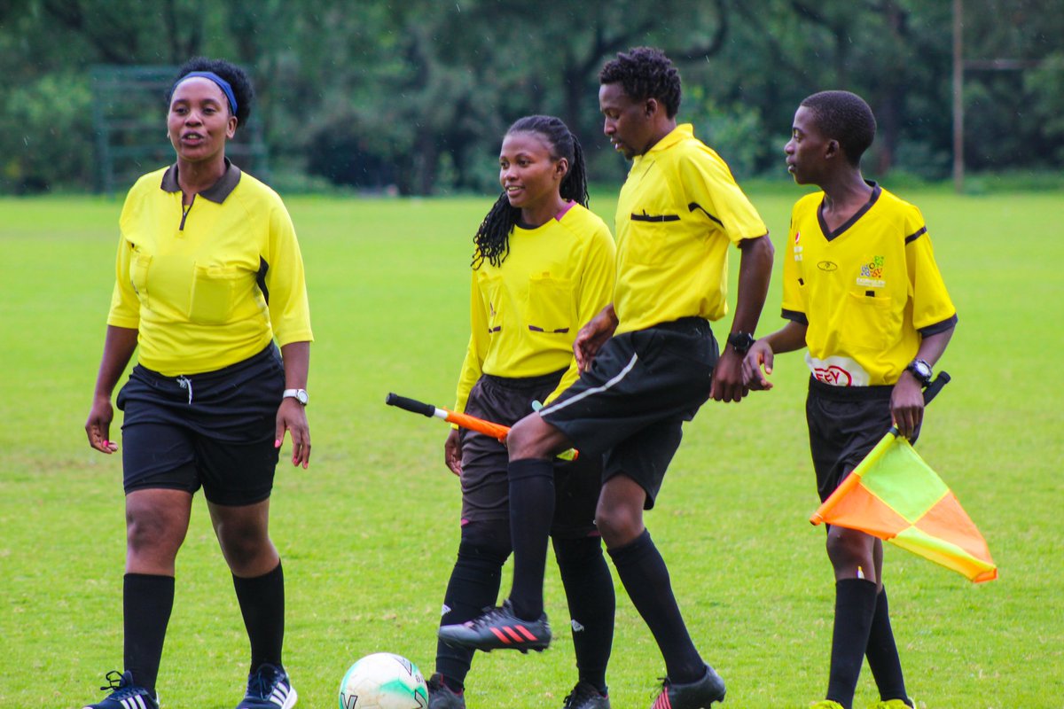 GWST_2022's tweet photo. Referees Appreciation Post 

😎

#GWST 
#aprestigioustournament
#roadtogwst

⚽️⚽️⚽️ https://t.co/oHRPJet9VD