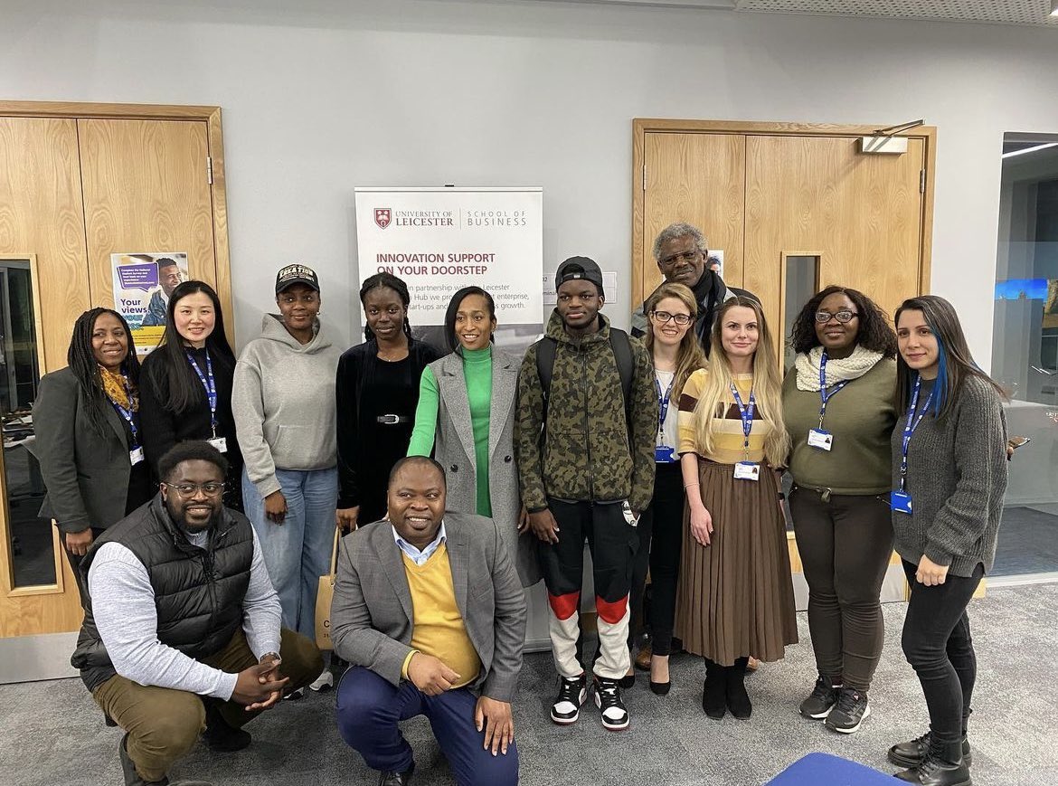 Urban_Synergy's tweet image. #ThrowbackThursday: Empowering #IWD2022 with Black women entrepreneurs! Our CEO Leila Thomas &amp;amp; Dr. Cristina Fona shared insights on challenges and triumphs. A dynamic discussion that ignited inspiration. 🚀 #BlackExcellence