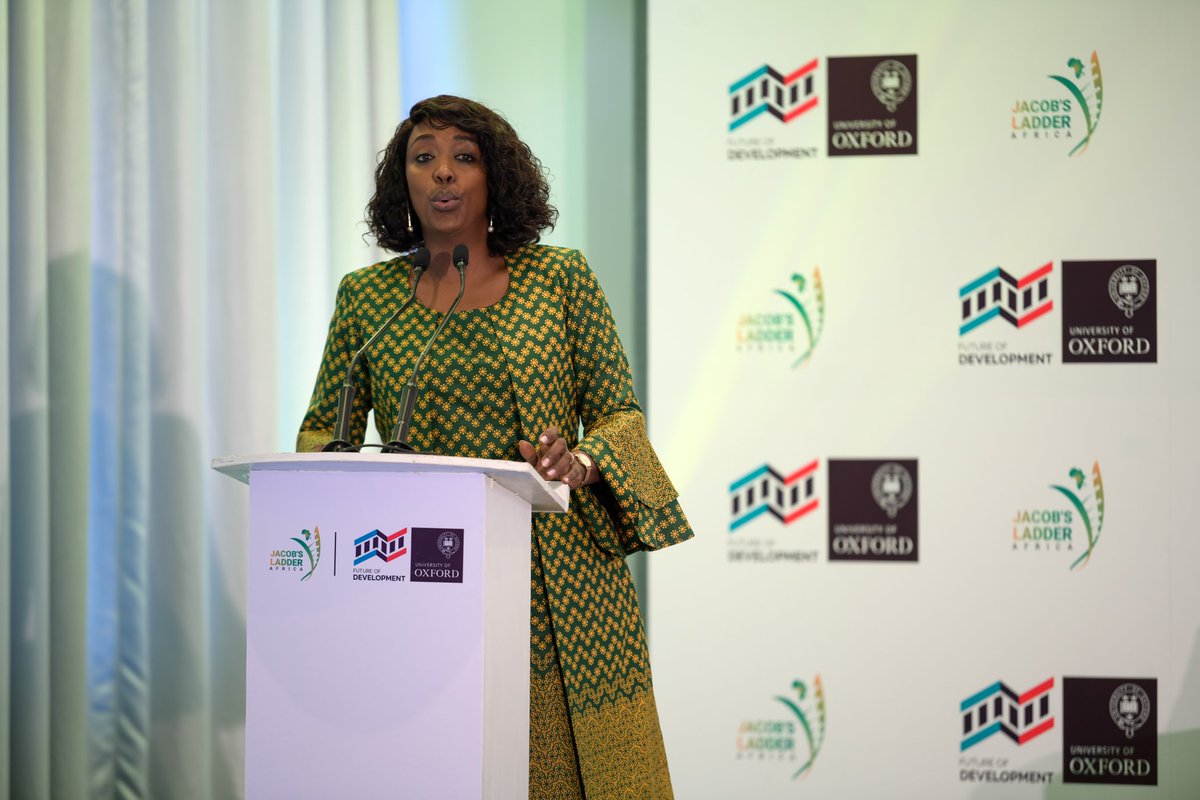 JacobsLadder_A's tweet image. Chief Guest - Ms Sheila Shefo Mbiru, Head of Programs, First Lady Environment and Climate Change Awards, Office of the First Lady, Mama Doing Good

#GreenLivelihoodsAfrica 

@MamaDoingGood @FirstLadyKenya @oxmartinschool @UniofOxford @MastercardFdn @EnviClimateC_Ke @TutuFellows