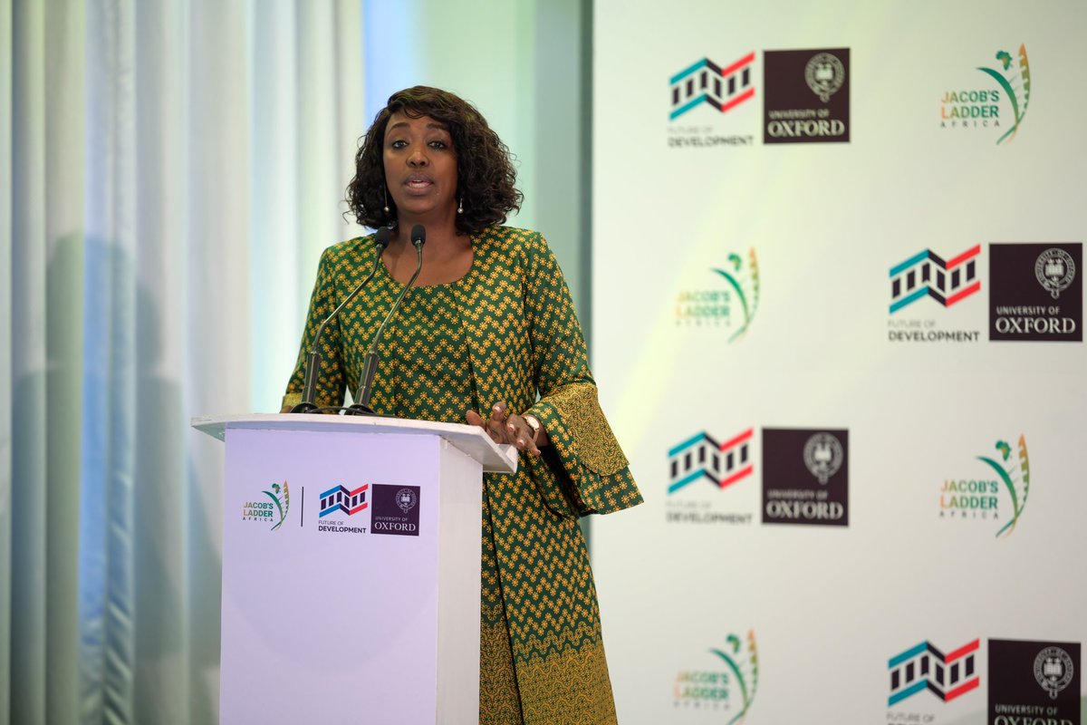 JacobsLadder_A's tweet image. Chief Guest - Ms Sheila Shefo Mbiru, Head of Programs, First Lady Environment and Climate Change Awards, Office of the First Lady, Mama Doing Good

#GreenLivelihoodsAfrica 

@MamaDoingGood @FirstLadyKenya @oxmartinschool @UniofOxford @MastercardFdn @EnviClimateC_Ke @TutuFellows