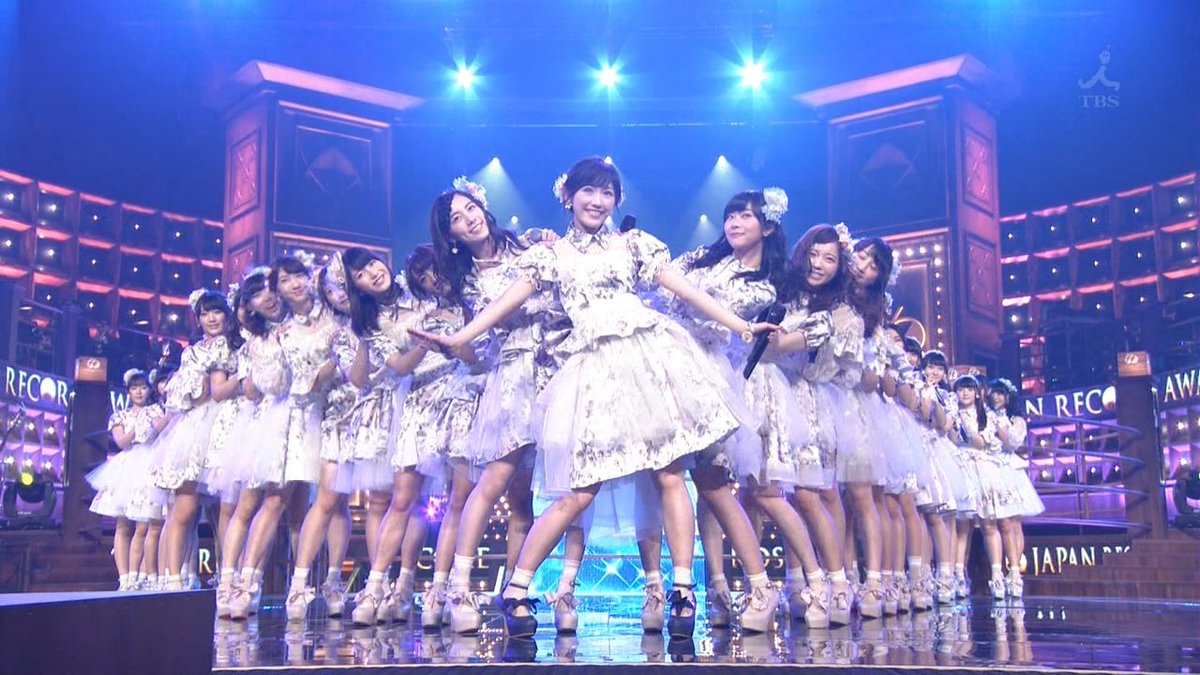 「ラブラドール・レトリバー」レコード大賞用衣装 18「ラブラドール・レトリバー (レコード大賞ver.)」2014/12/30 大舞台